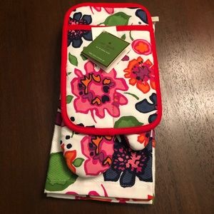Kate Spade NWT 3 pc set Hot Pad/Oven Mitt/Towel